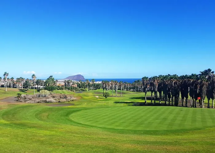 La Vista Preciosa アパート